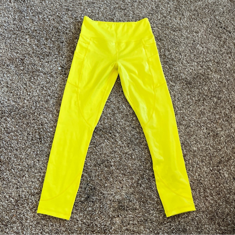 Zyia Leggings Bundle Womens Size 4 Camo Neon Yellow Activewear Compression - Picture 7 of 11